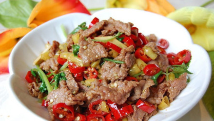 美食DIY：小炒牛肉