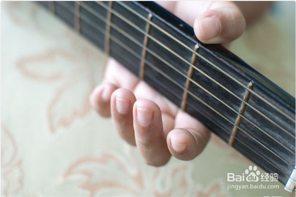 如何自学吉他?原声吉他速成指南