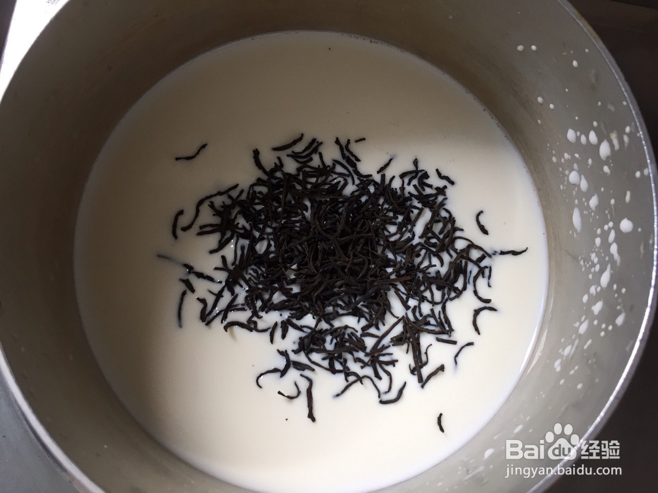 黑糖珍珠奶茶的做法