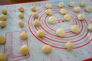 怎么做椰蓉苏月