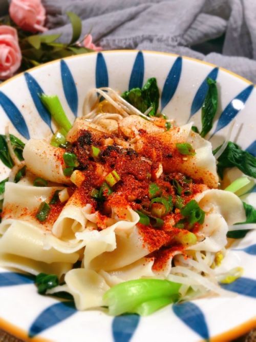 纯手工制作『油泼面』