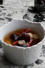 五一出游防过敏 三种药茶来对抗