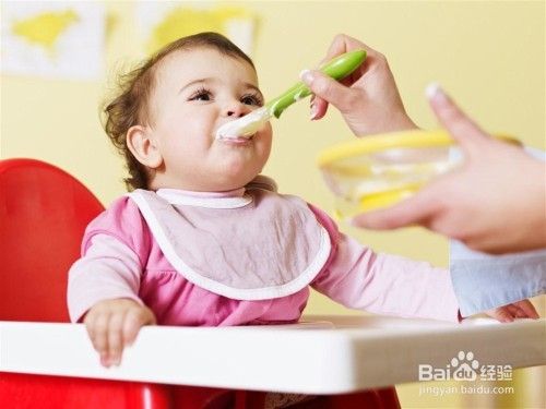 怎么带好一周岁的小孩呢？