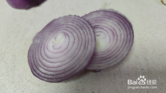 牛腩烧芋头杏鲍菇