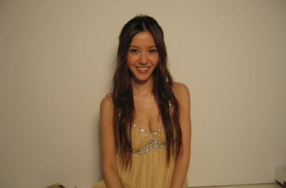 我们走了一圈才遇到 我比谁都明白你的重要.这句歌词出自哪里