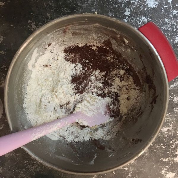 碧根果巧克力磅蛋糕~元气满满