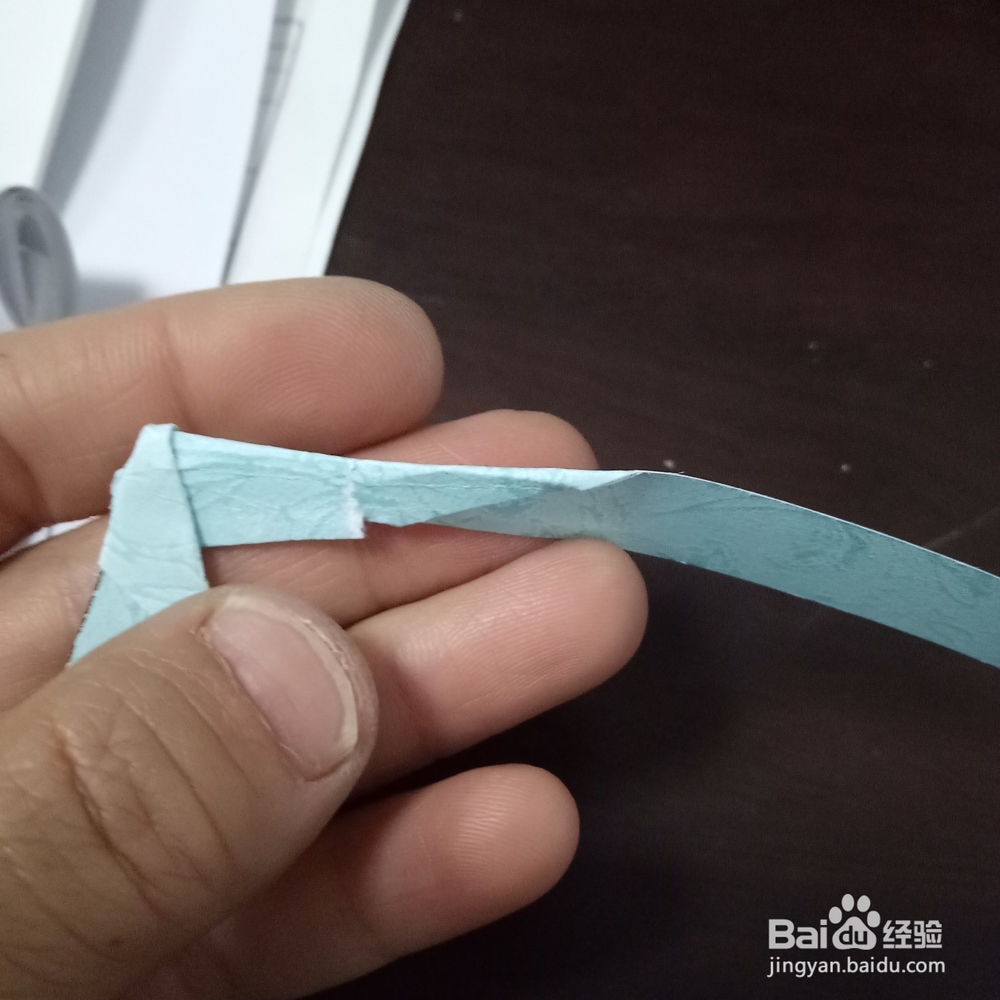 怎么用星纸折玫瑰花戒指