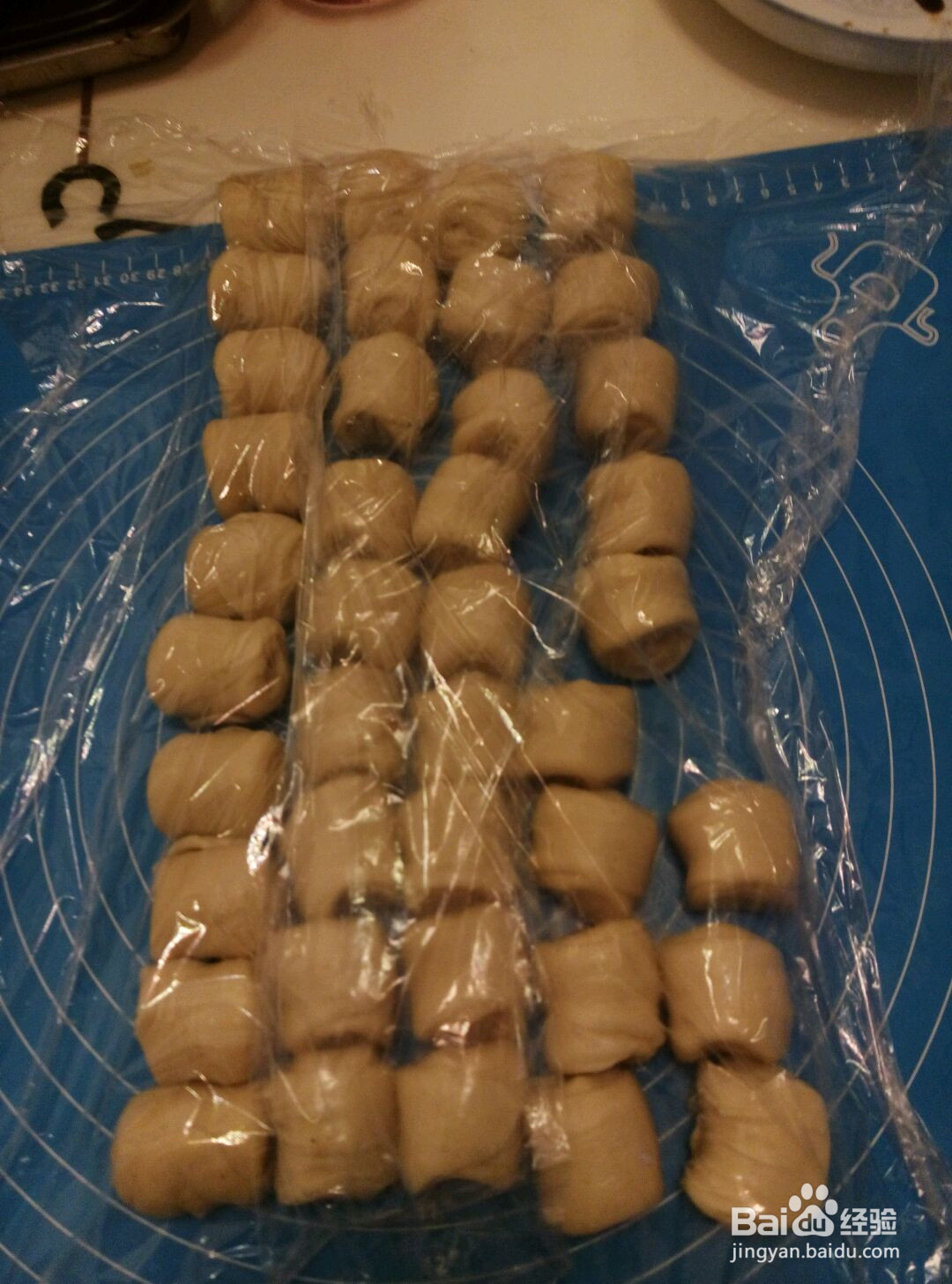 蛋黄酥饼的做法