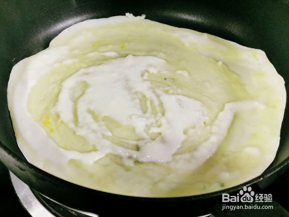 如何做出蛋香浓郁的鸡蛋饼？