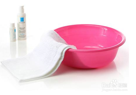怎么清洗脸盆