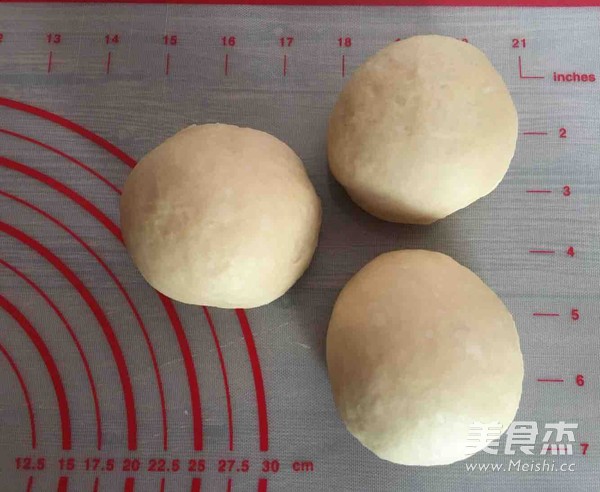 香浓椰香葡萄干面包