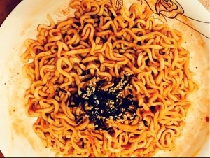 怎么做芝士热狗火鸡面