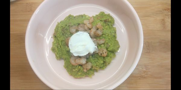 牛油果虾仁沙拉