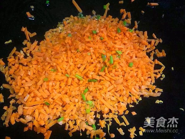 葱香胡萝卜蛋