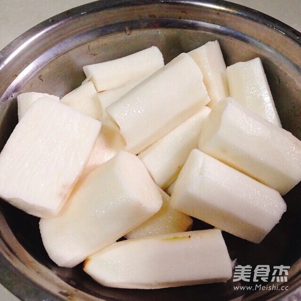 排骨山药汤的做法