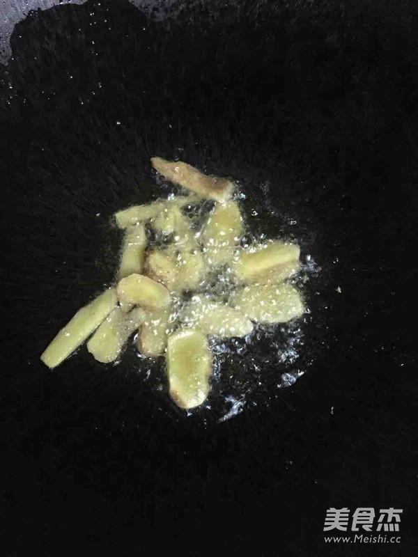 焖牛腩的家常做法