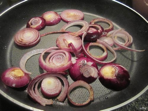 大蒜迷迭香烤羊腿