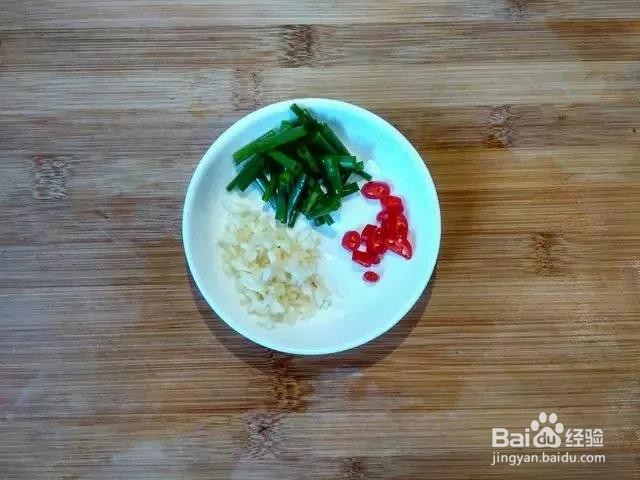 凉拌手撕卷心菜