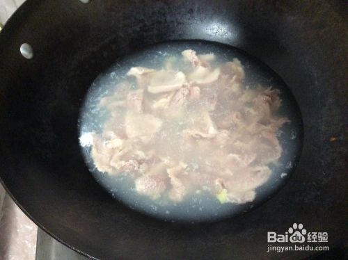 干煸豇豆肉的做法