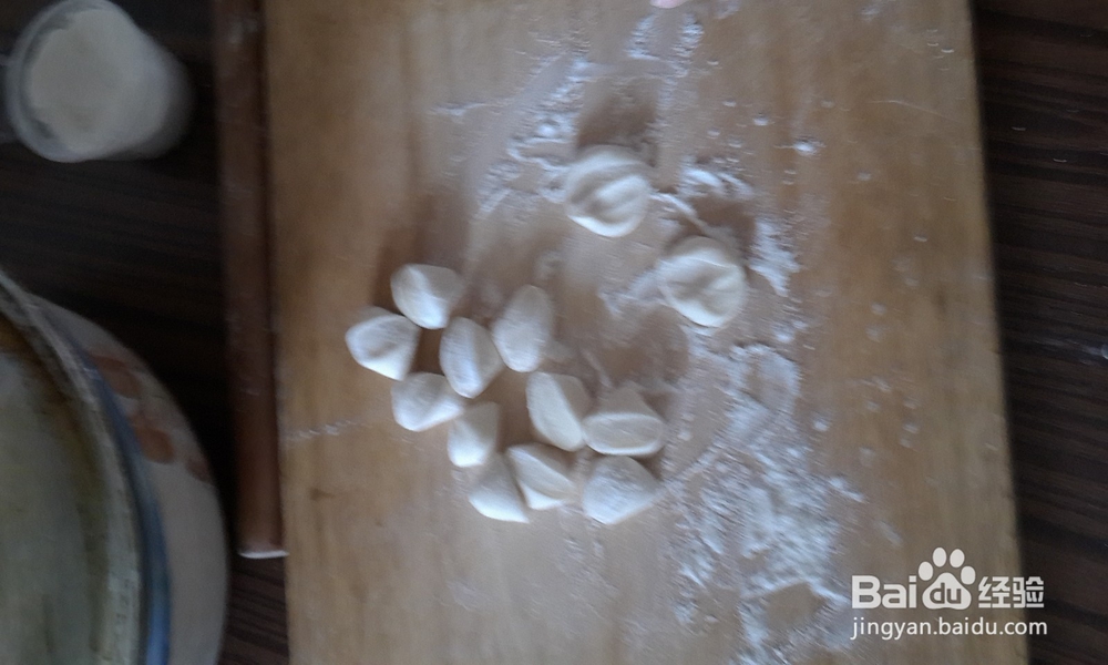 白菜猪肉馅饺子的做法