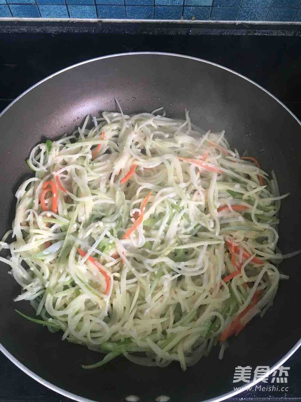 土豆丝煎饼的做法