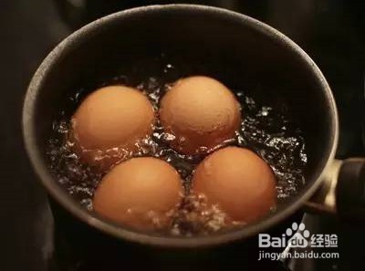 如何制作当归鸡蛋红糖水