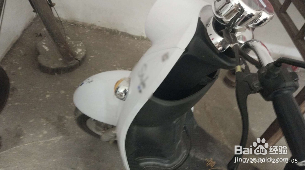 电动车车头怎么锁