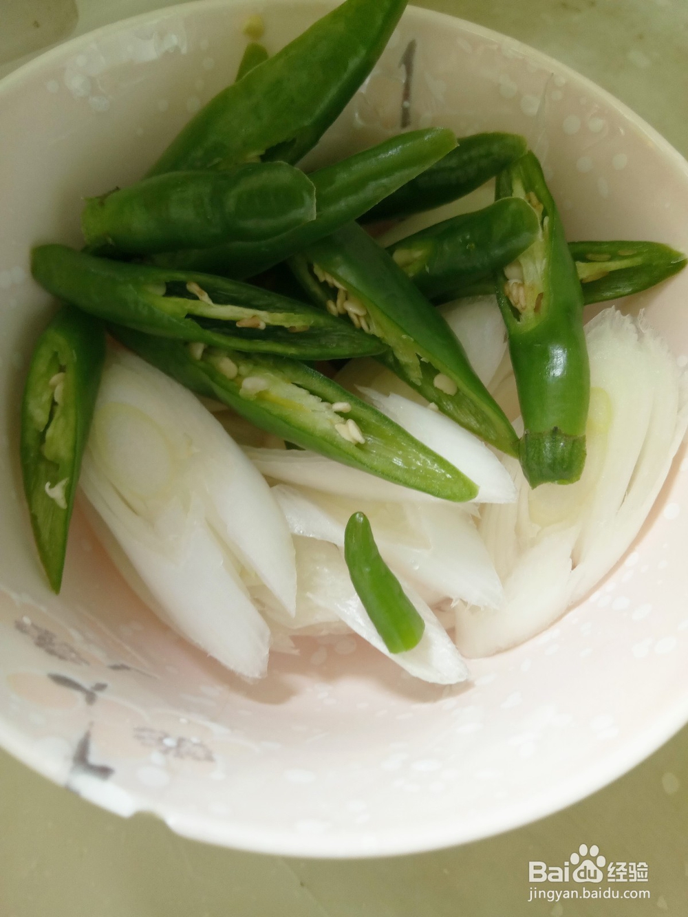 干锅土豆鸡块儿的做法