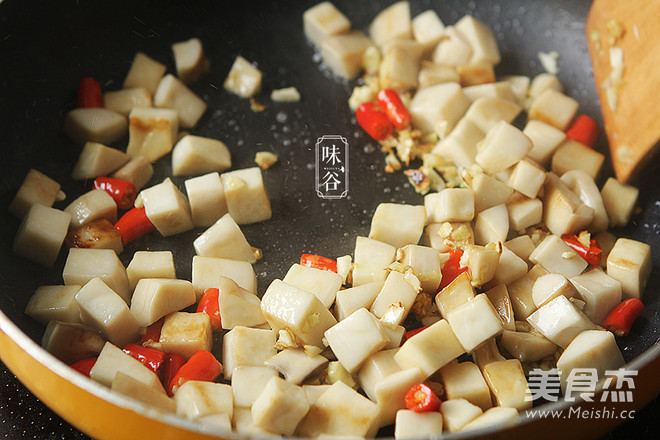 宫保杏鲍菇的做法