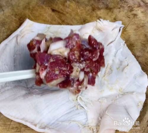 蒙古羊肚包肉做法