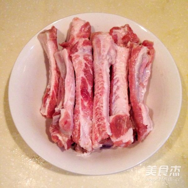 蒜香烤肋排的做法