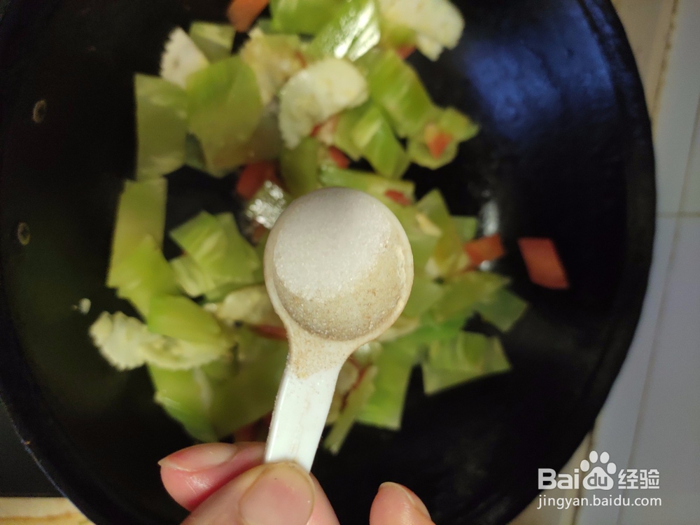 鸡蛋炒莴笋的烹饪