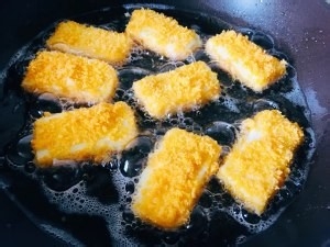 强烈推荐的脆皮炸鲜奶，外酥里嫩唇齿留香