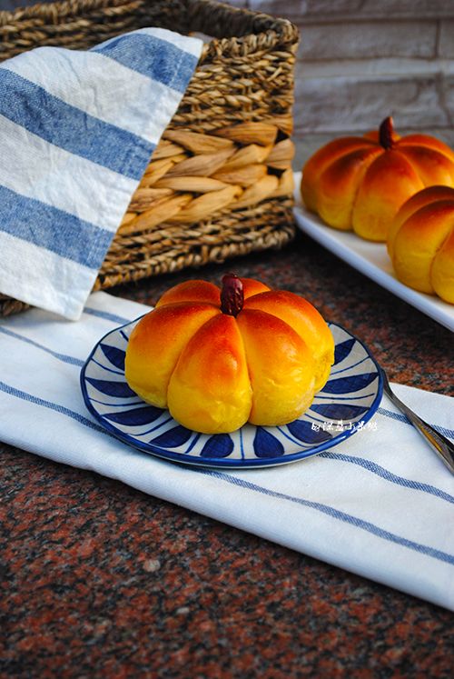 蜜豆南瓜小面包