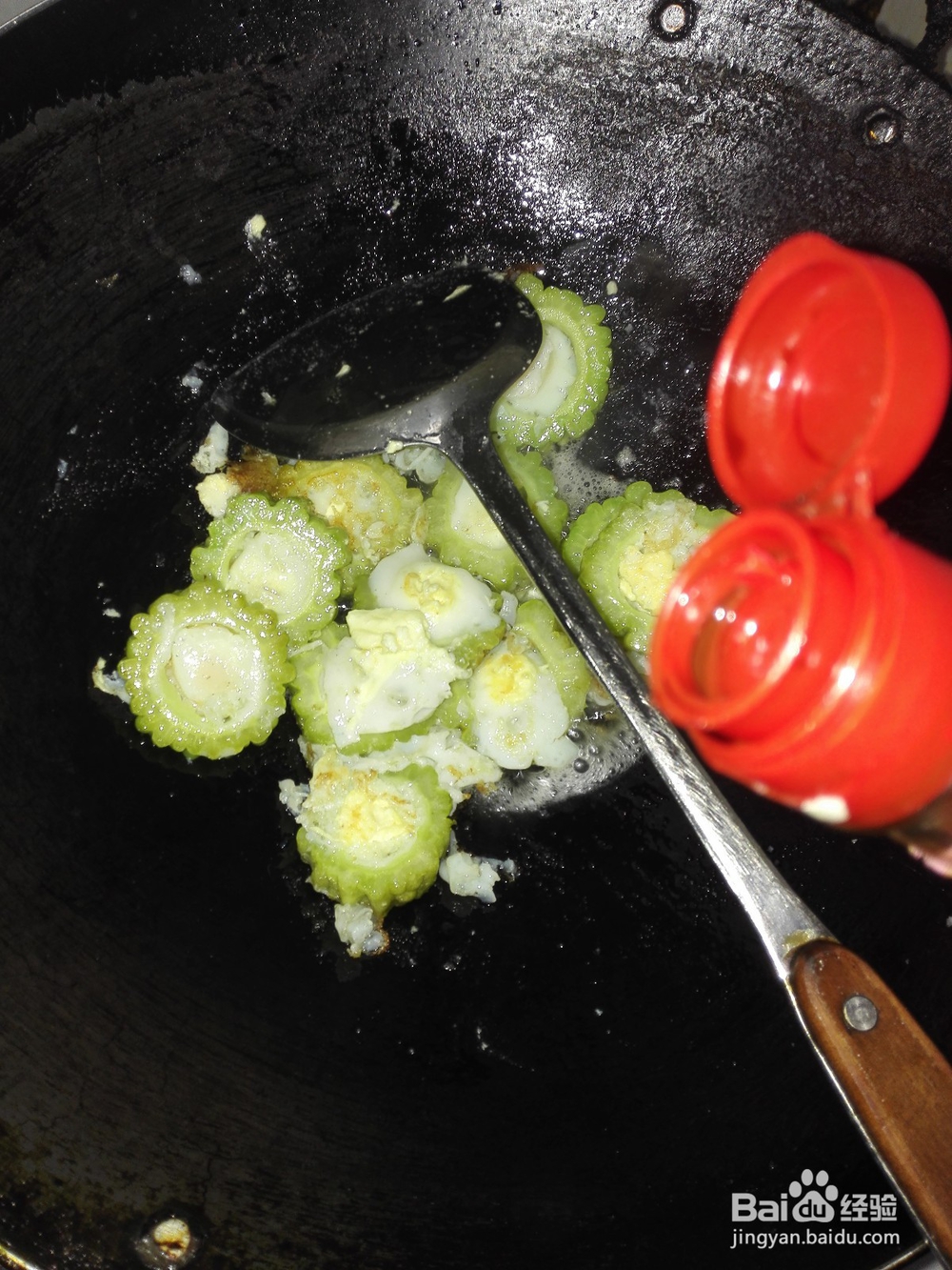 怎样制作苦瓜煎蛋?