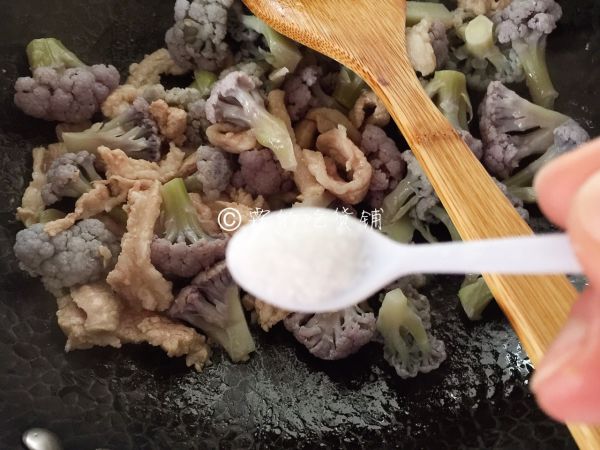 紫花菜炒五花肉