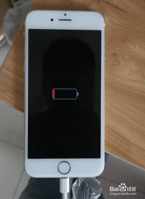 手机充电充不进去是什么原因