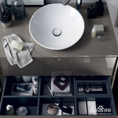 卫生间怎么收纳？