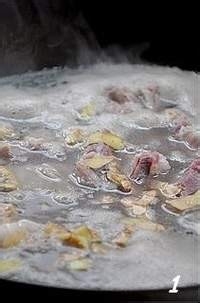 【排骨莲藕汤】