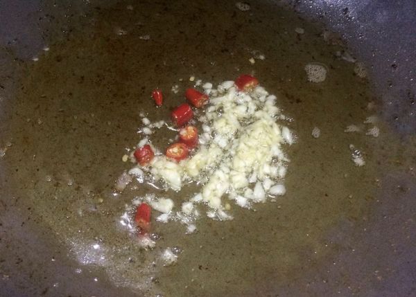 培根彩蔬炒米粉