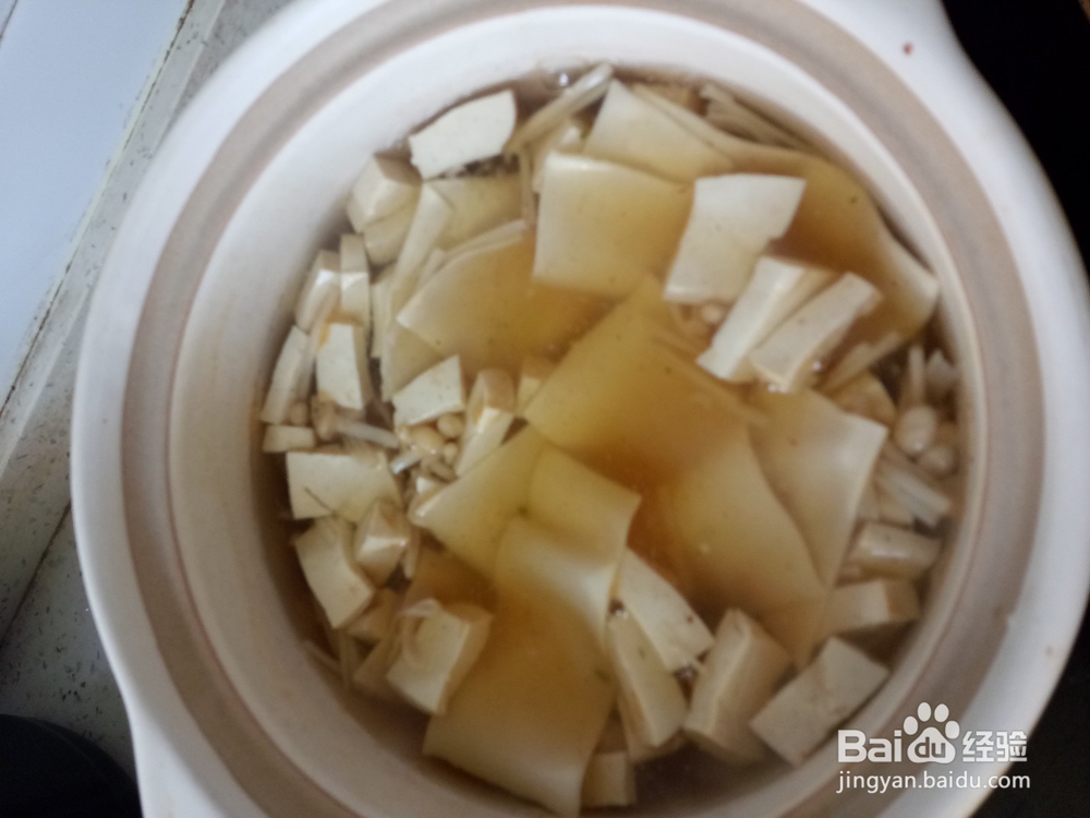 豆腐肉糜饺子皮汤