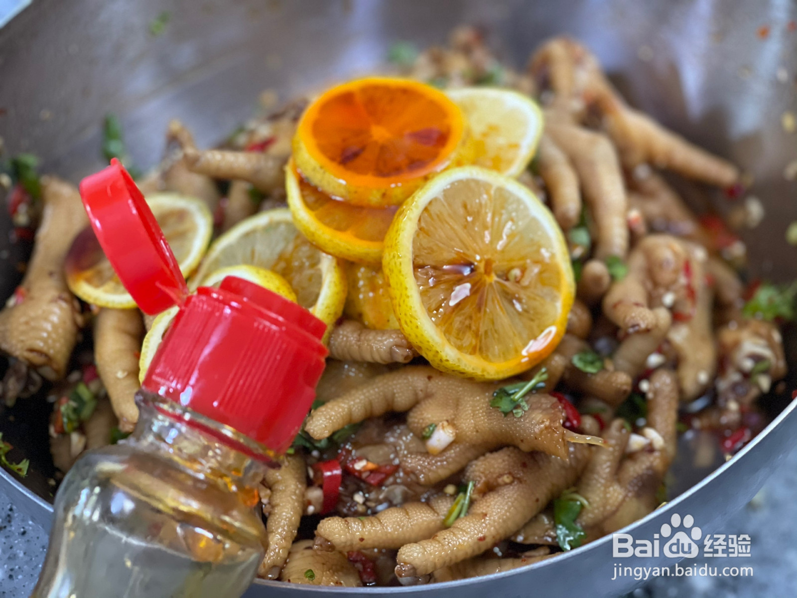 凉拌柠檬凤爪的做法