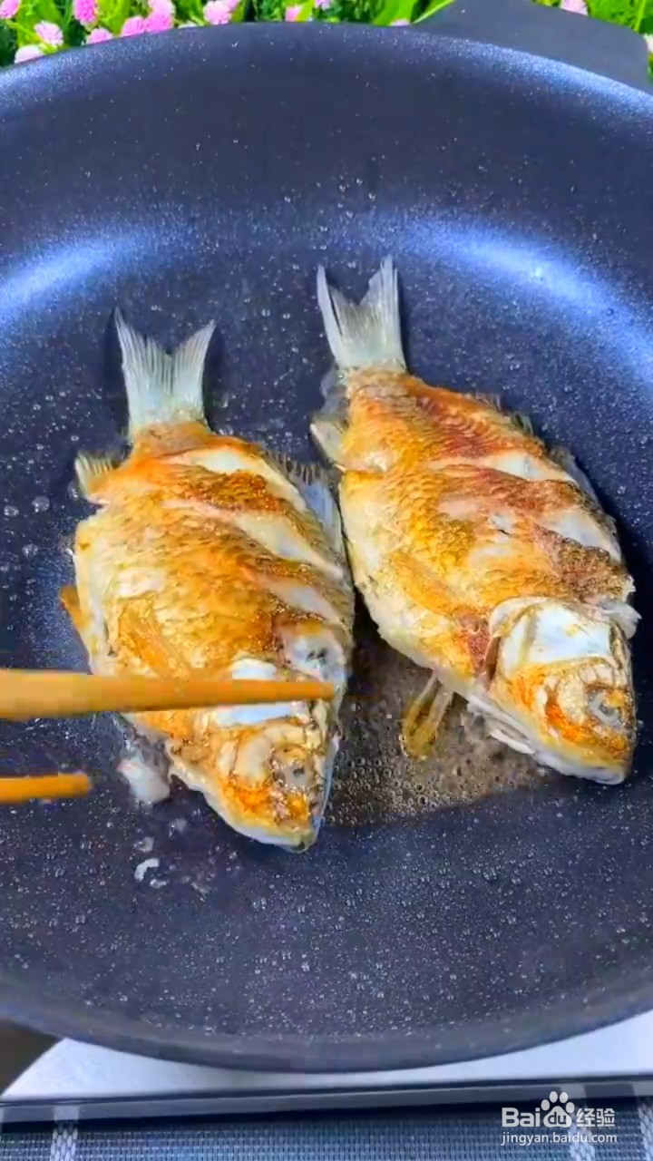 如何制作鲫鱼炖豆腐