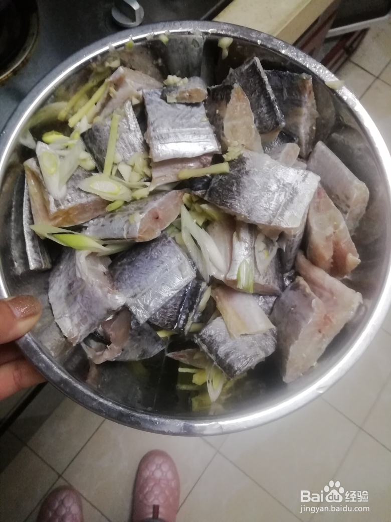 怎么简单的做炸带鱼?