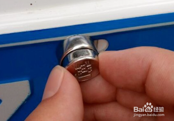 汽车牌照如何按照规定进行安装