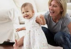 宝宝到了1岁还不会走路怎么办