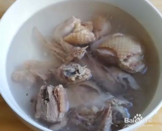 做一道简单的家常菜:炖鸡汤