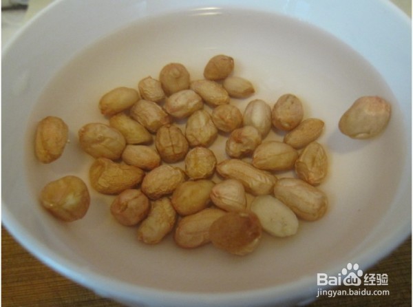 粤菜之花生蒸鱼干