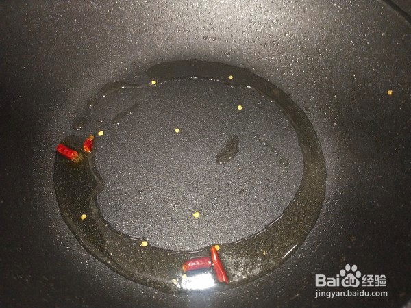 如何做酸辣菜苔