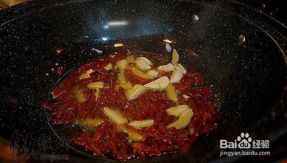 羊排煲的最正宗做法